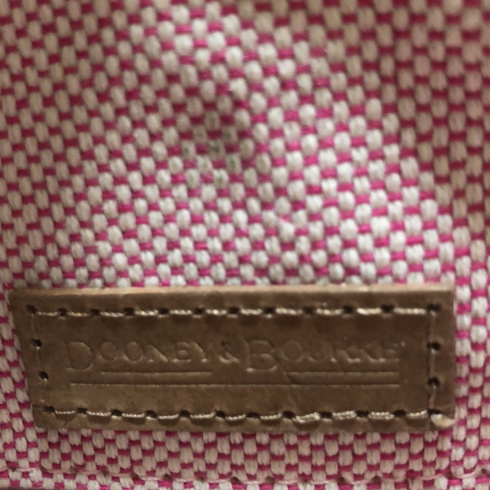 Dooney & Bourke Tan Croc-Embossed Tote - Picture 4 of 11